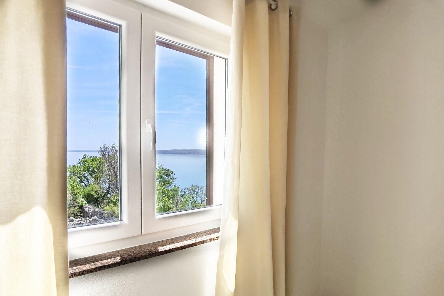 Adria - Seafront & Seaview Apartment