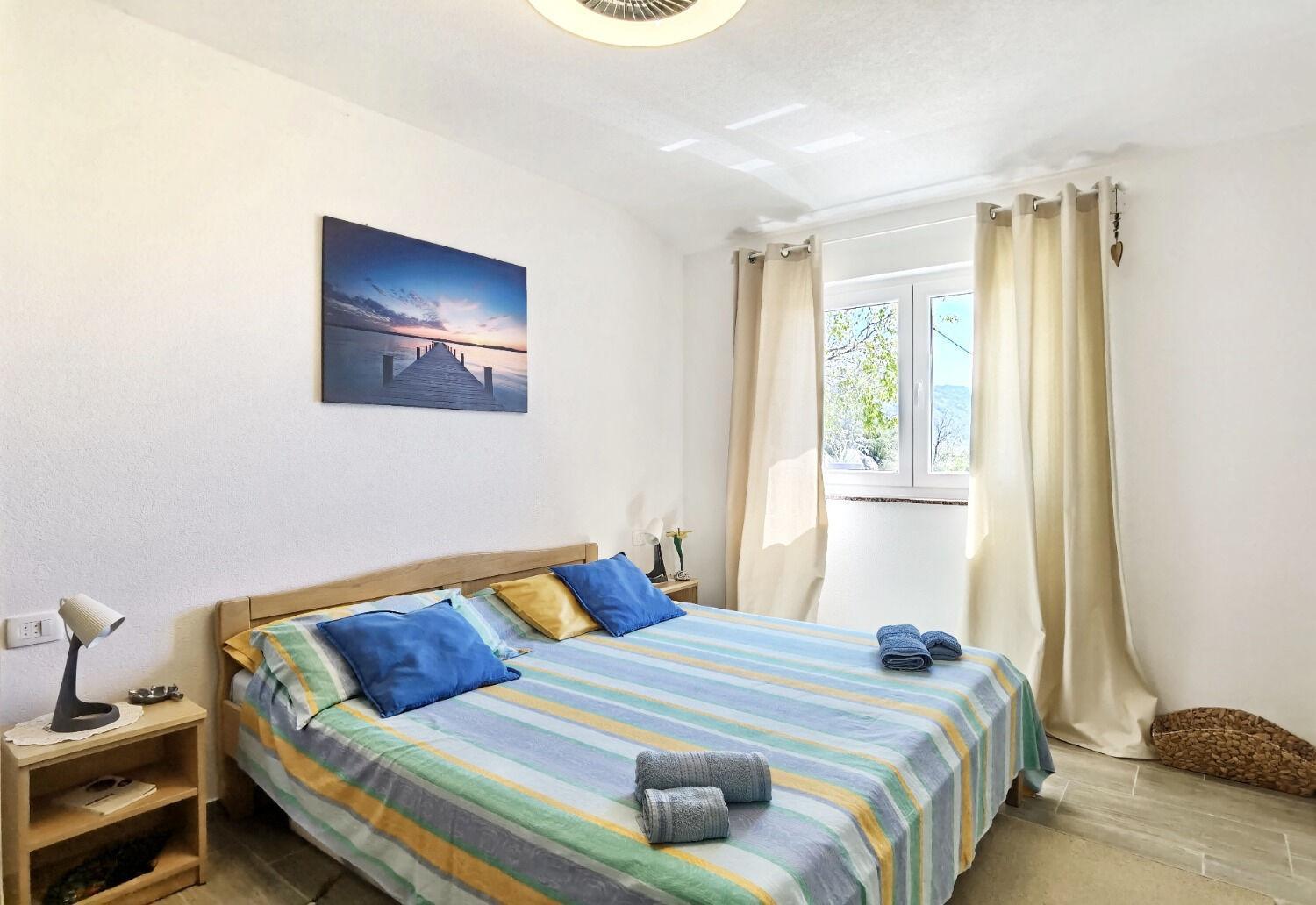 Adria - Seafront & Seaview Apartment