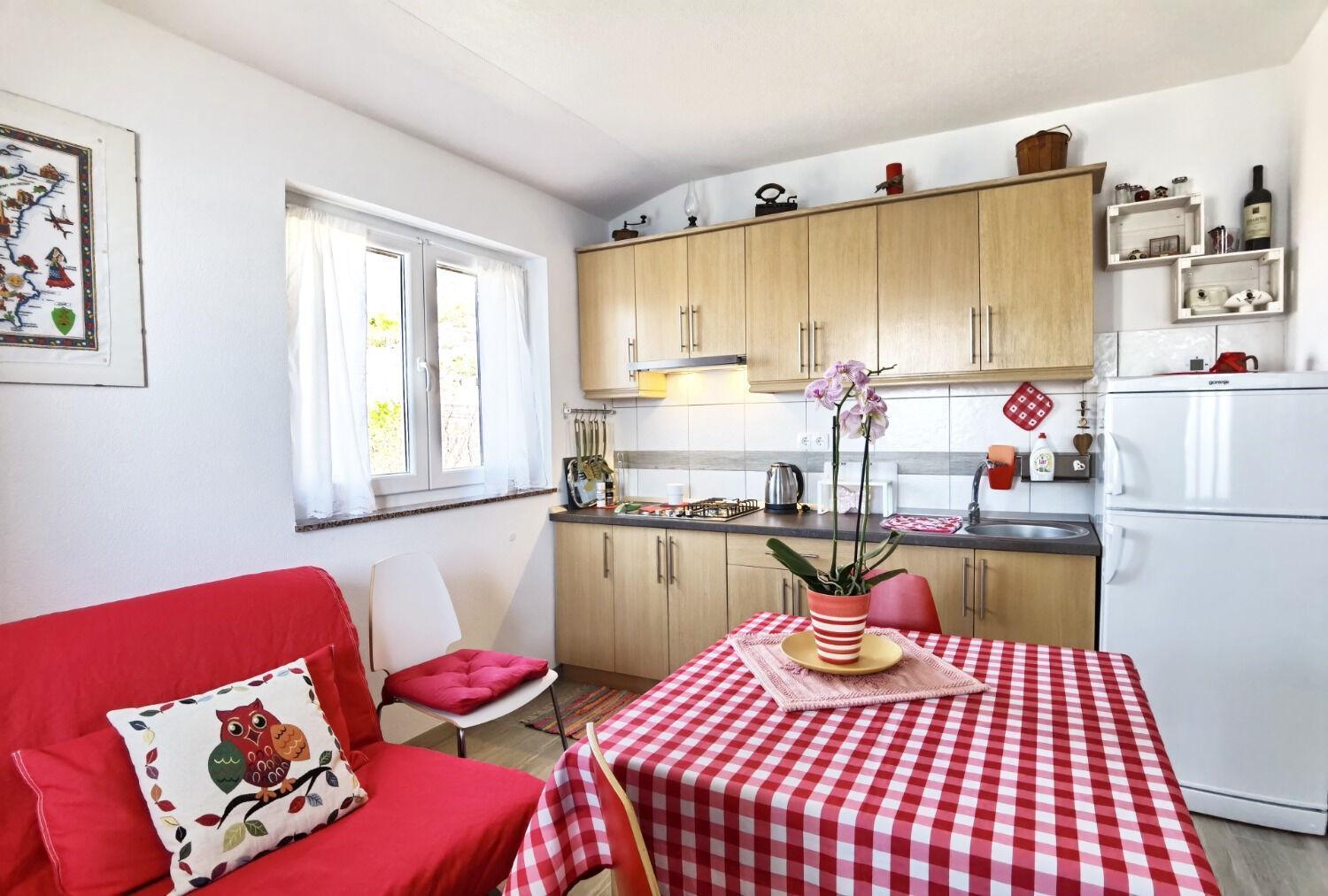 Apartment Adria - Seafront & Seaview *